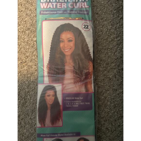 NIP Bobbi Boss Brazilian Water Curl Black 22" Crimped Curls Natural Texture - Picture 2 of 5